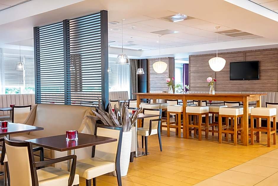 Holiday Inn Express Amsterdam - Sloterdijk Station By IHG