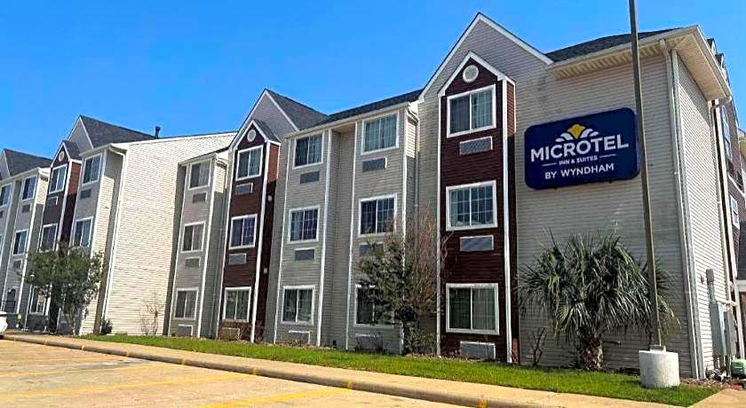 Microtel Inn & Suites By Wyndham Houston