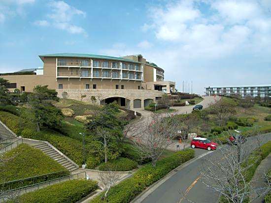 Shonan Village Center