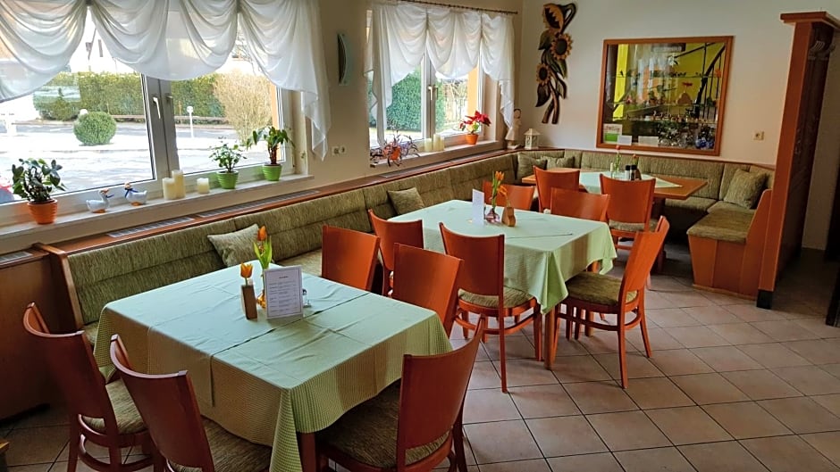 Hotel und Gasthof "Sonneneck"