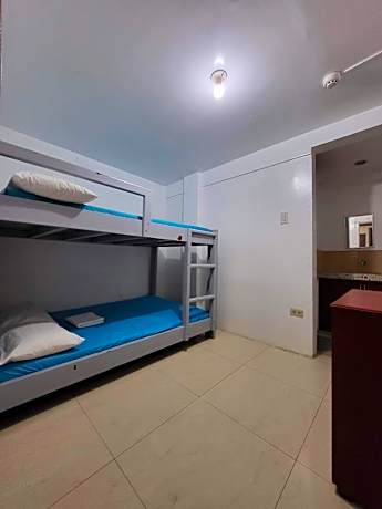 Dormitory Room - 2 Adults