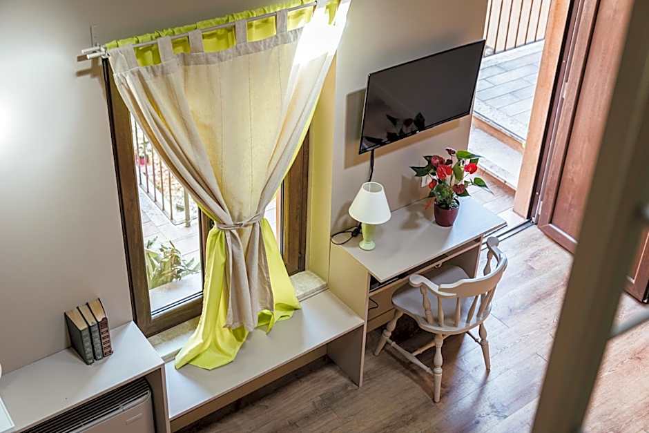 Antico Borgo B&B con SPA - Adults Only