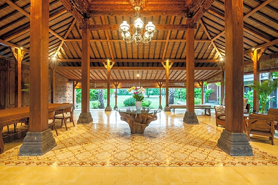 Griya Shanti Suites