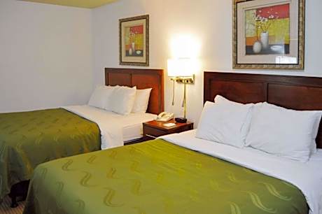 Queen Room with Two Queen Beds - Non-Smoking