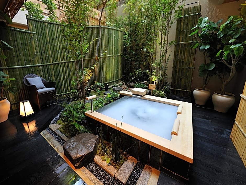 Ryoan Kazuki with Luxury Kyoto Collections KADEN