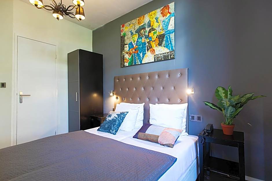 Quentin England Hotel