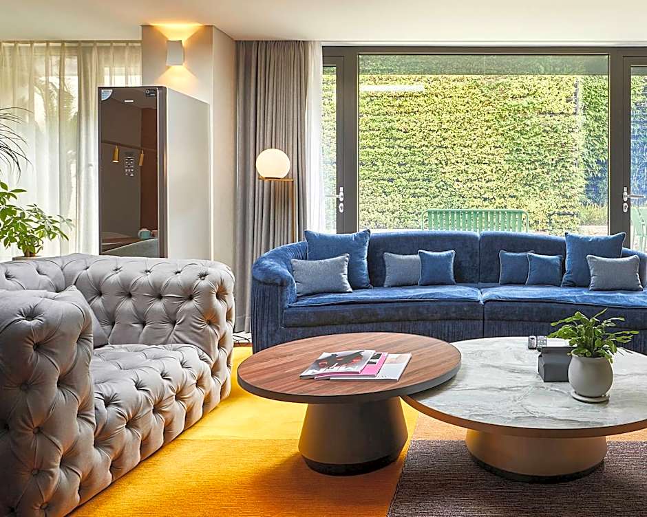 MAISON GLAD JEJU