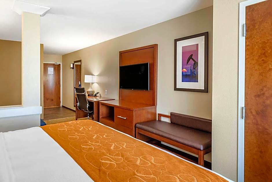 Comfort Suites Midland West
