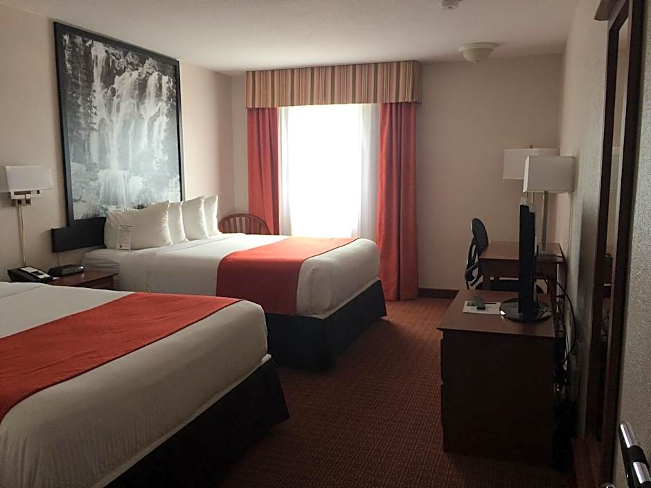 Super 8 by Wyndham Drayton Valley