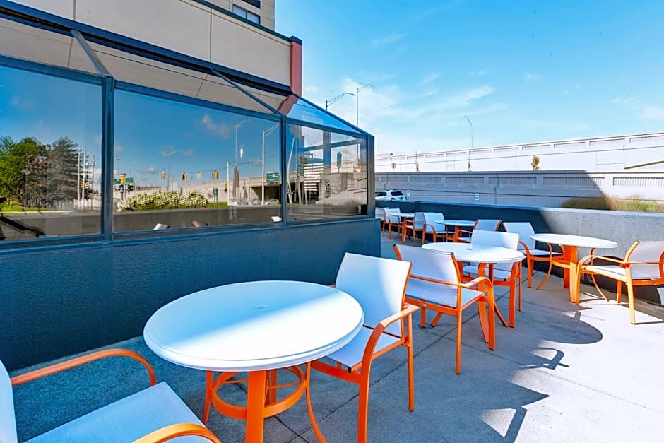 Holiday Inn Grand Rapids Downtown By IHG