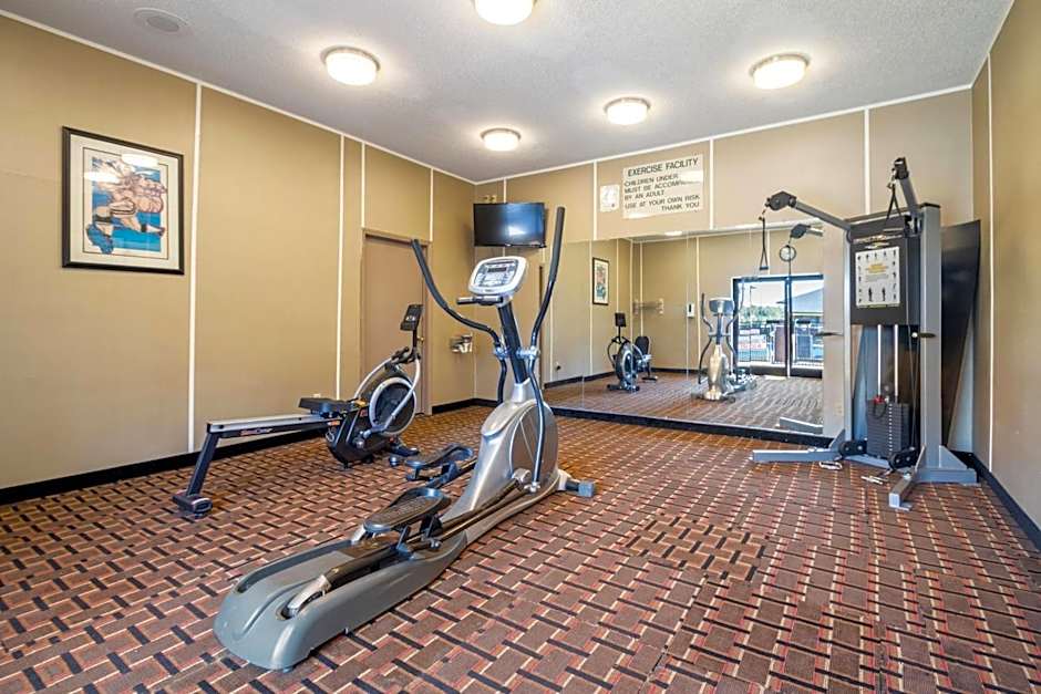 Quality Suites Hickory South