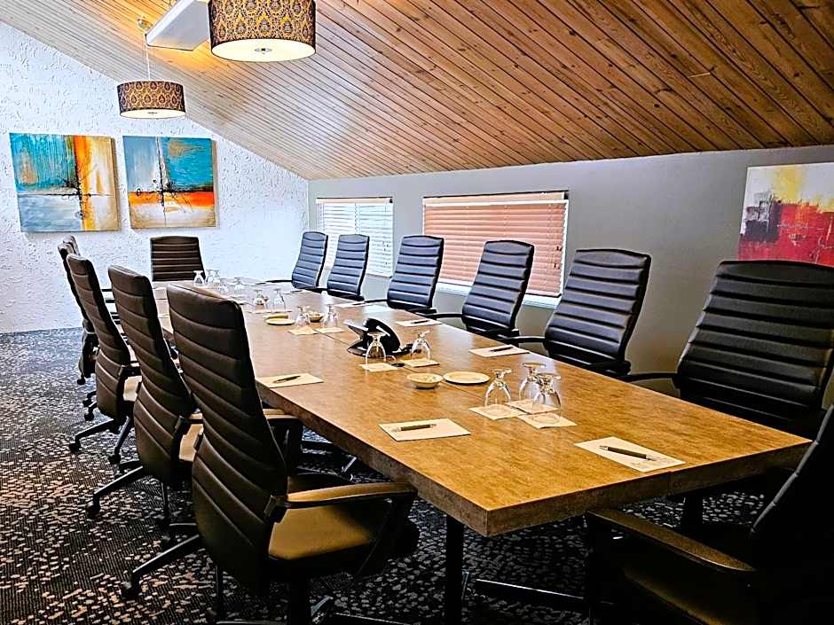 Hotel Cheribourg, an Ascend Collection Hotel