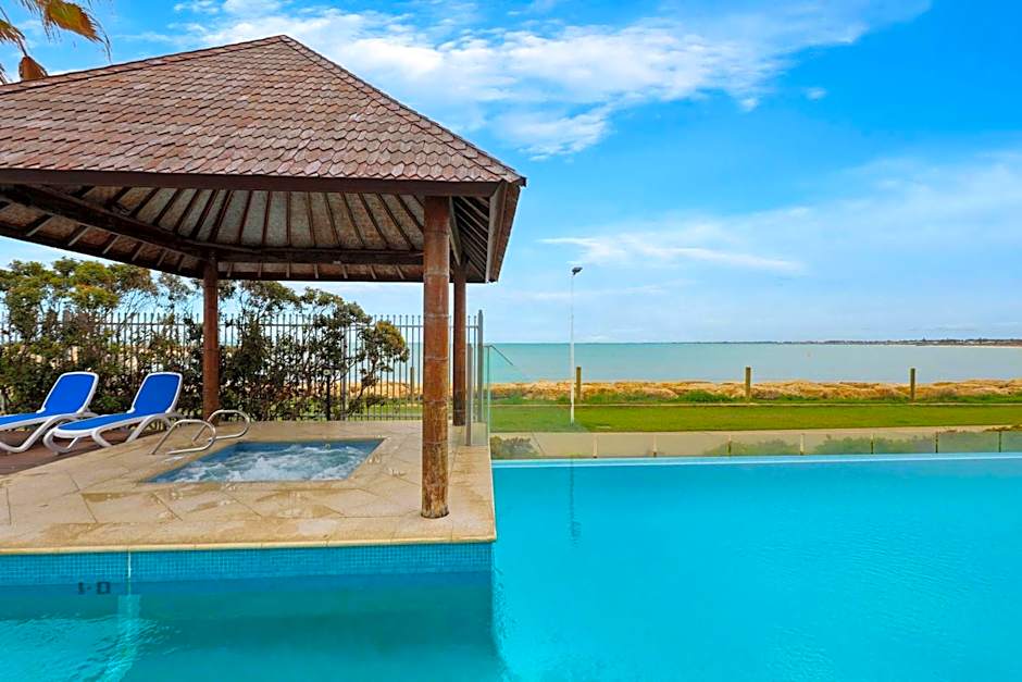 5 Star Mandurah Beach Exclusive Apt