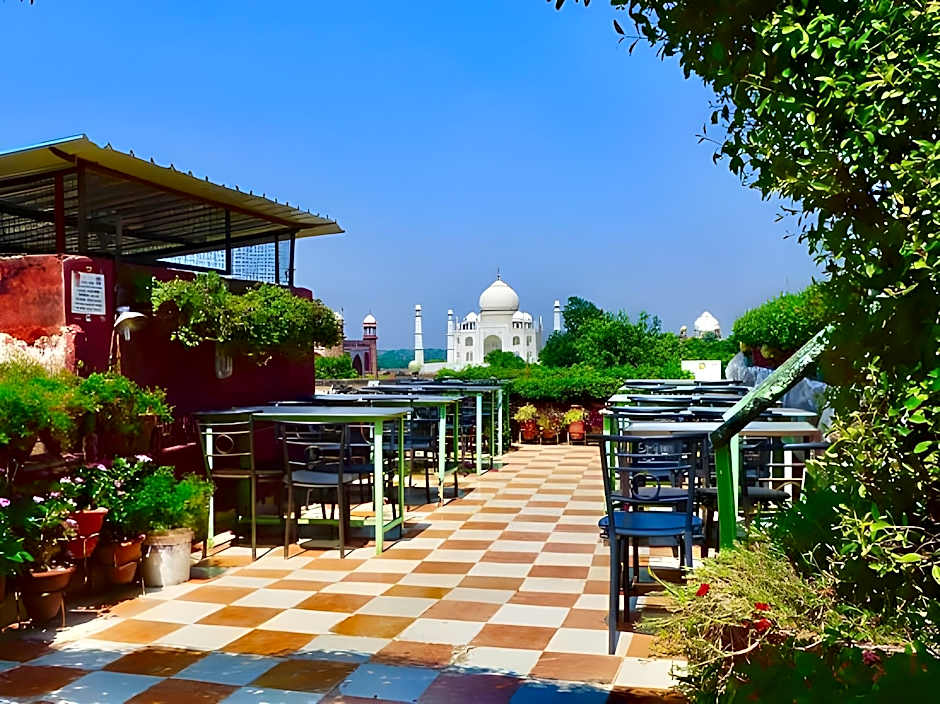 Hotel Saniya Palace – Agra, NC
