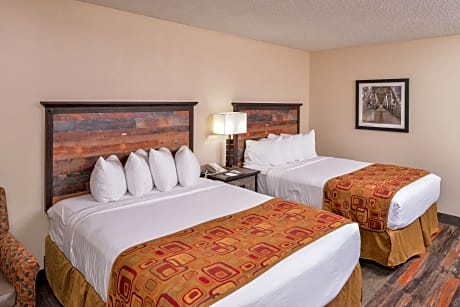 2 Queen Beds, Non-Smoking, Poolside, Balcony, High Speed Internet Access, Continental Breakfast