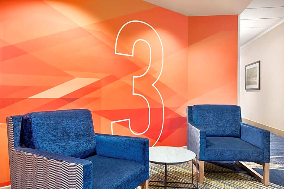 Holiday Inn Express Vancouver-Metrotown (Burnaby) By IHG