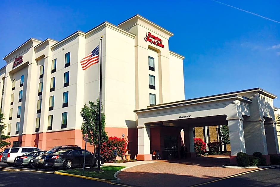 Hampton Inn By Hilton And Suites Chesapeake-Battlefield Blvd