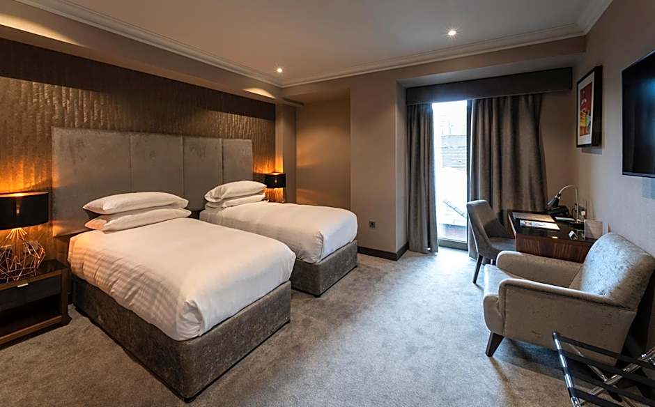 DoubleTree by Hilton Belfast City Ten Square