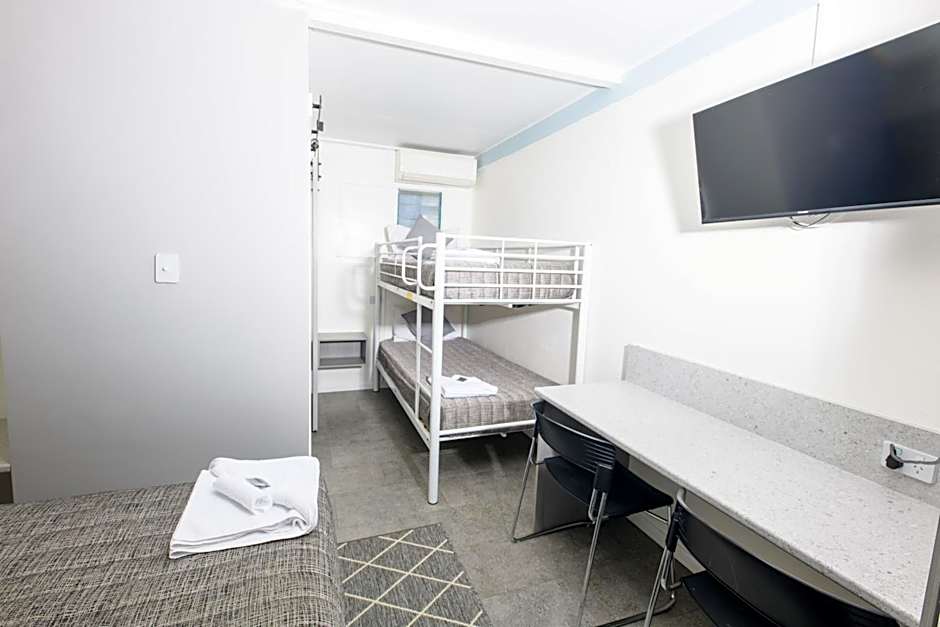 Y Motels Kingaroy