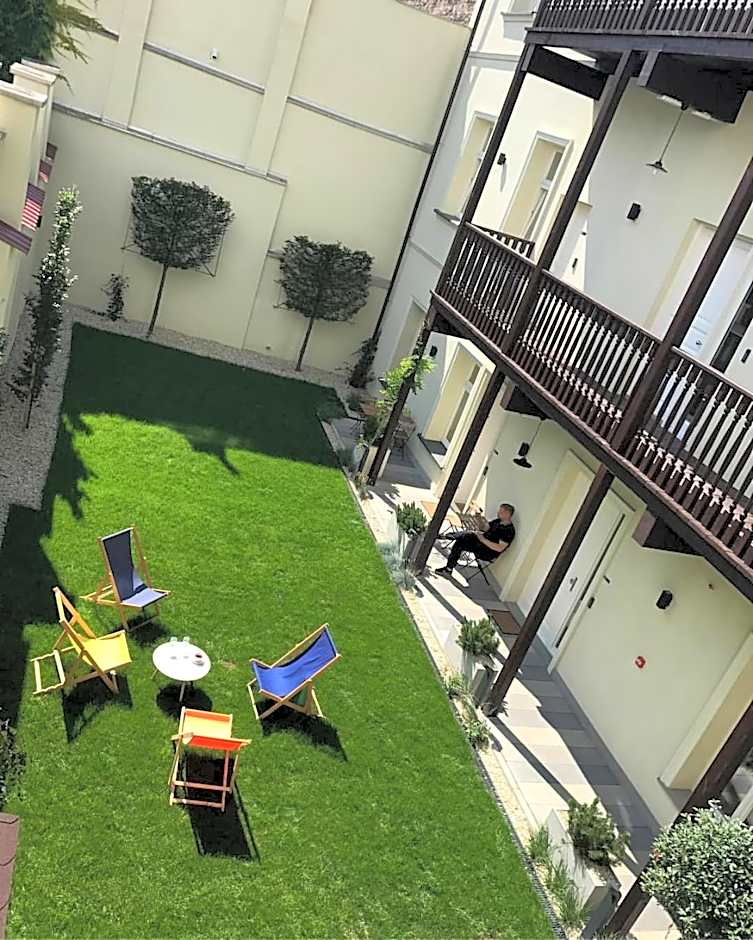 St Agnes Apartments Old Town