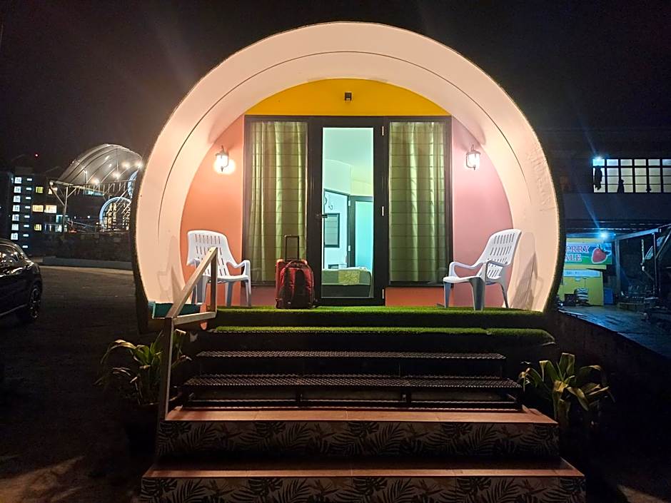 Cameron Highlands Blueberry Earth House