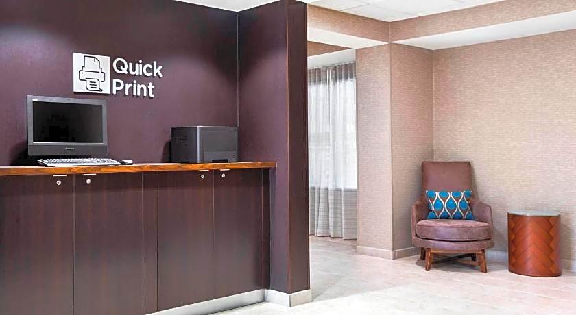 Courtyard by Marriott Bowling Green Convention Center