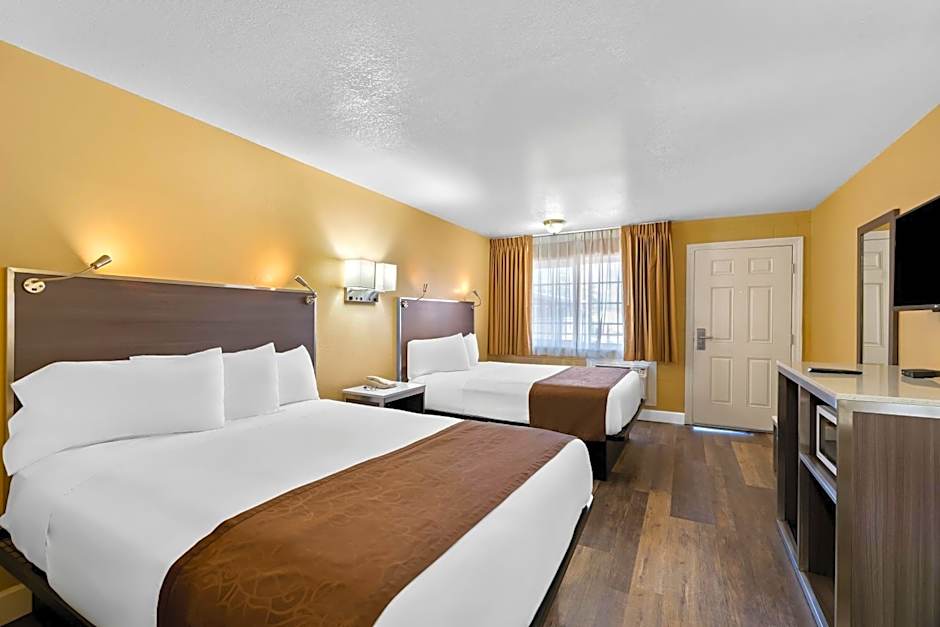 Americas Best Value Inn & Suites Flagstaff