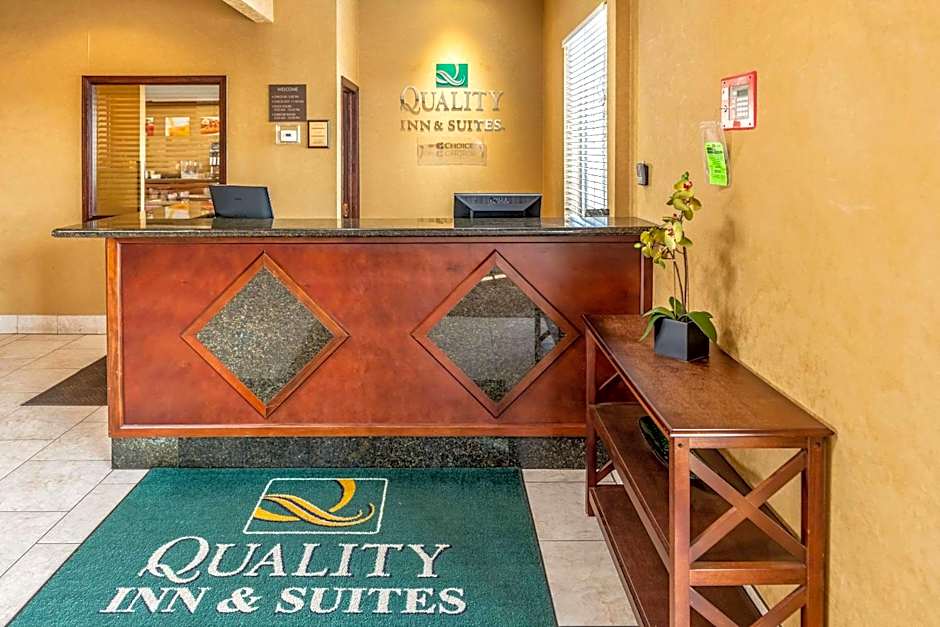 Quality Inn & Suites