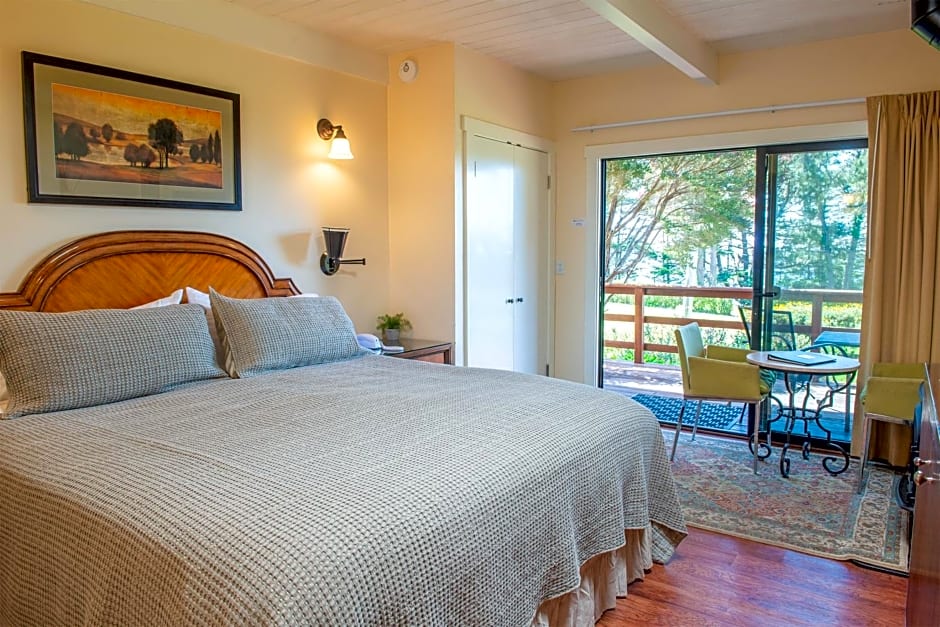 Inn at Buckhorn Cove