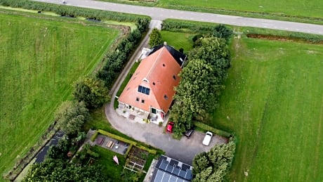 de Stjelp Pleats