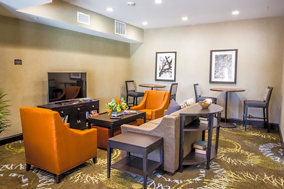 Staybridge Suites Plano / Frisco By IHG