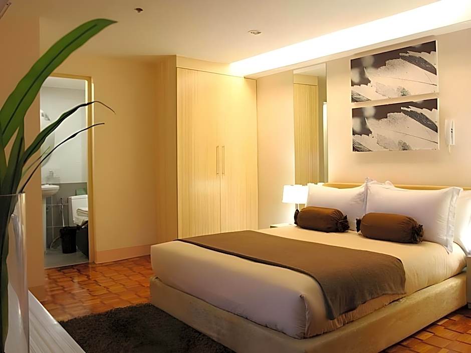 Prince Plaza Ii Condotel