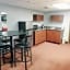 Blackstone Lodge and Suites