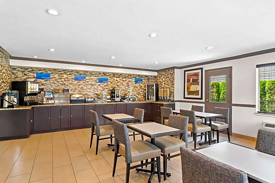 Best Western Maple Ridge Hotel