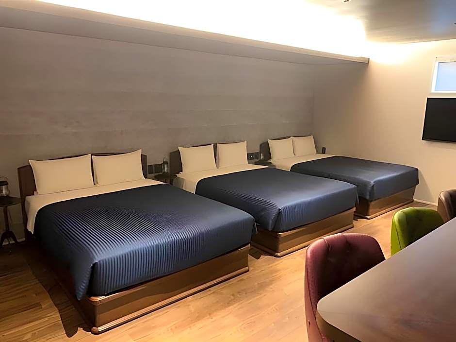 HOTEL&CO