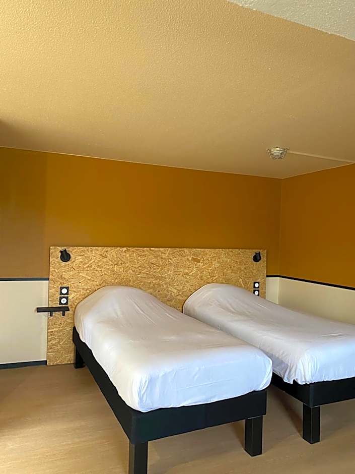 Greet Hôtel Villeneuve la Garenne - rénové