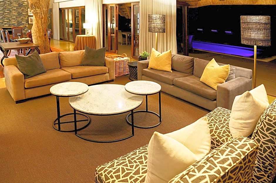Madikwe Hills Private Game Lodge