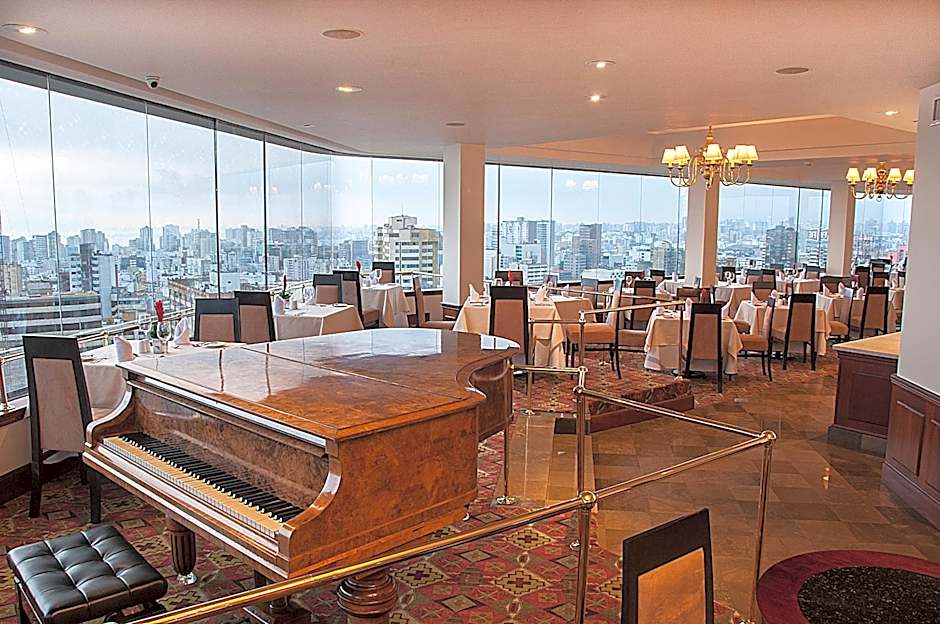 Hotel Estelar Miraflores