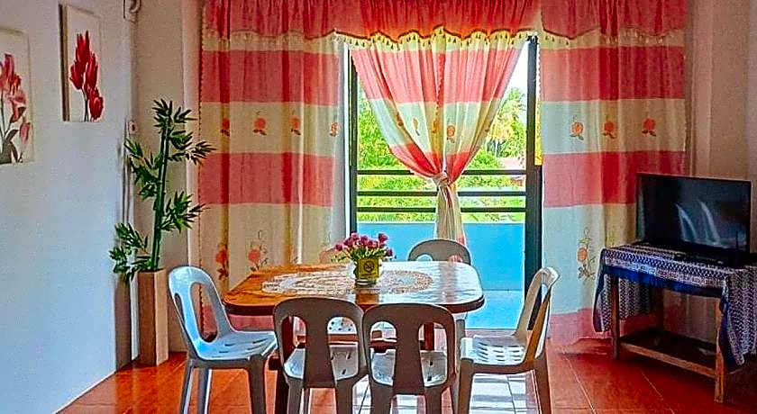 RedDoorz @ Mary Land Transient Alaminos Pangasinan