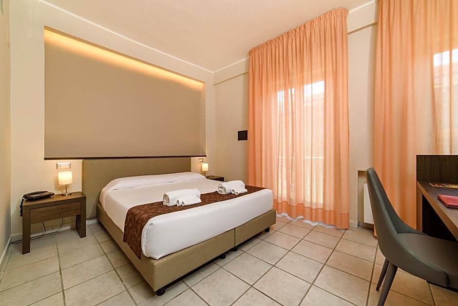 Hotel Tirreno