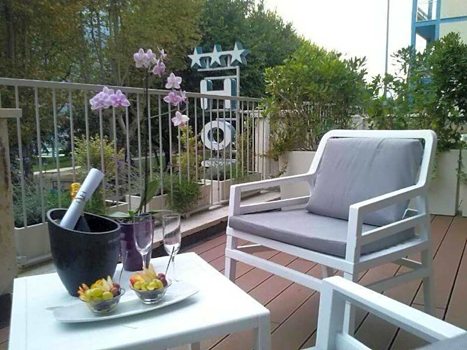 HLL Hotel Lungolago Lecco-Como Lake