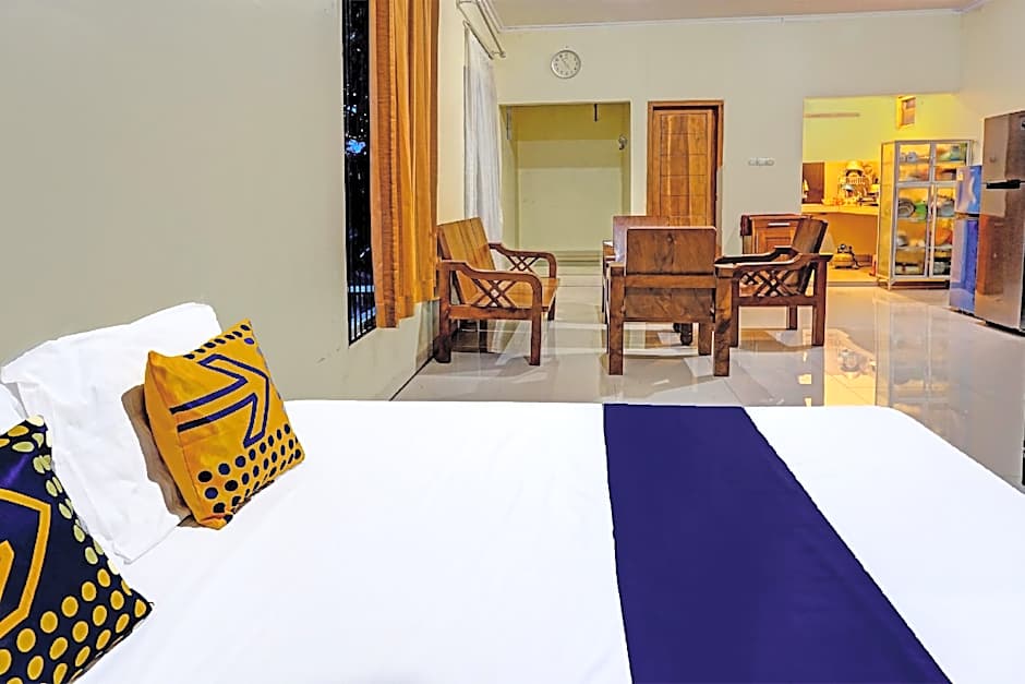 SPOT ON 91756 Alif House Syariah