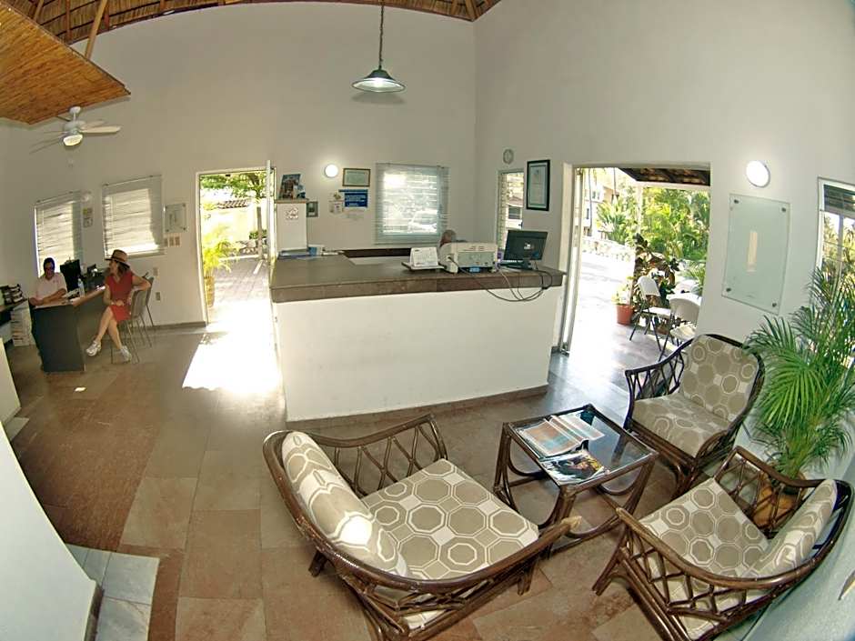 Villas del Palmar Manzanillo with Beach Club