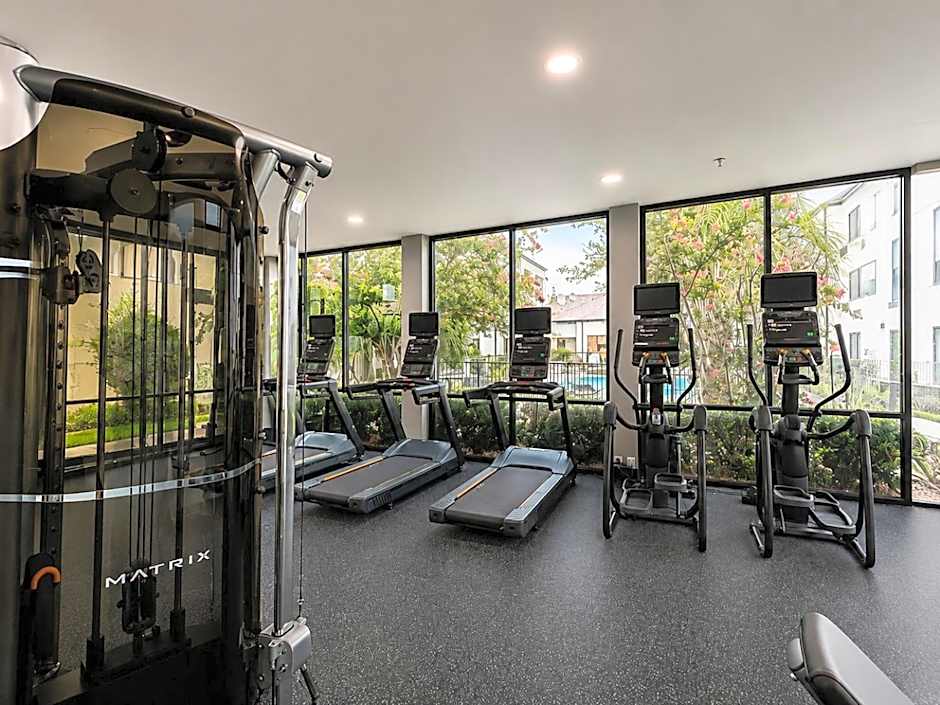Courtyard by Marriott Houston Hobby Airport