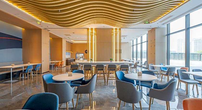 Holiday Inn Express Huludao Seaview By IHG