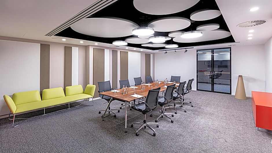 Holiday Inn Prague Congress Centre By IHG