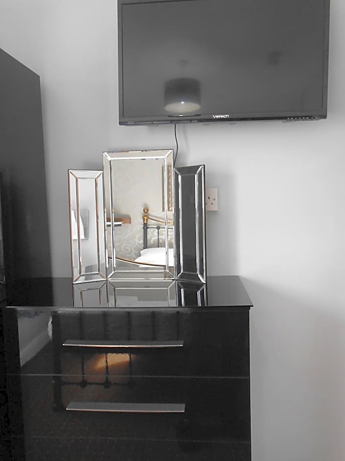 Shore Stay Guest House