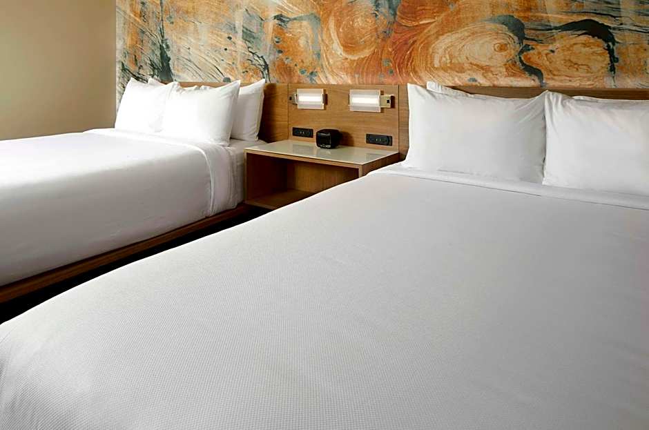 Cambria Hotel Phoenix Chandler - Fashion Center