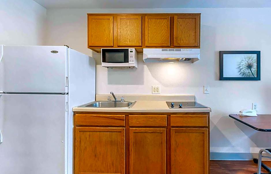 Extended Stay America Select Suites - Charleston - North Charleston - I-526