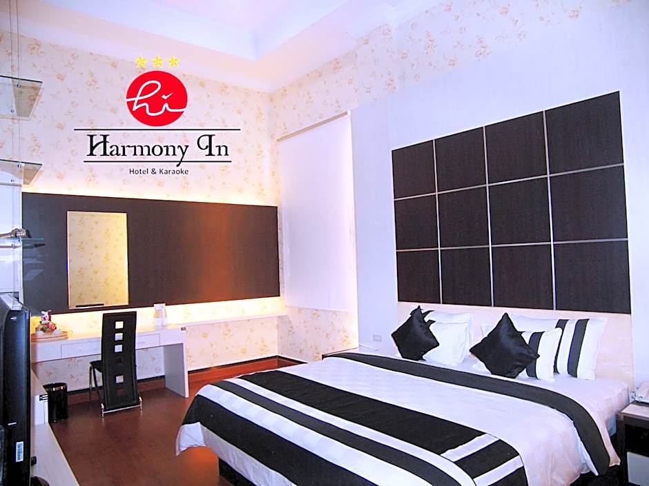 Hotel Harmony In & Karaoke